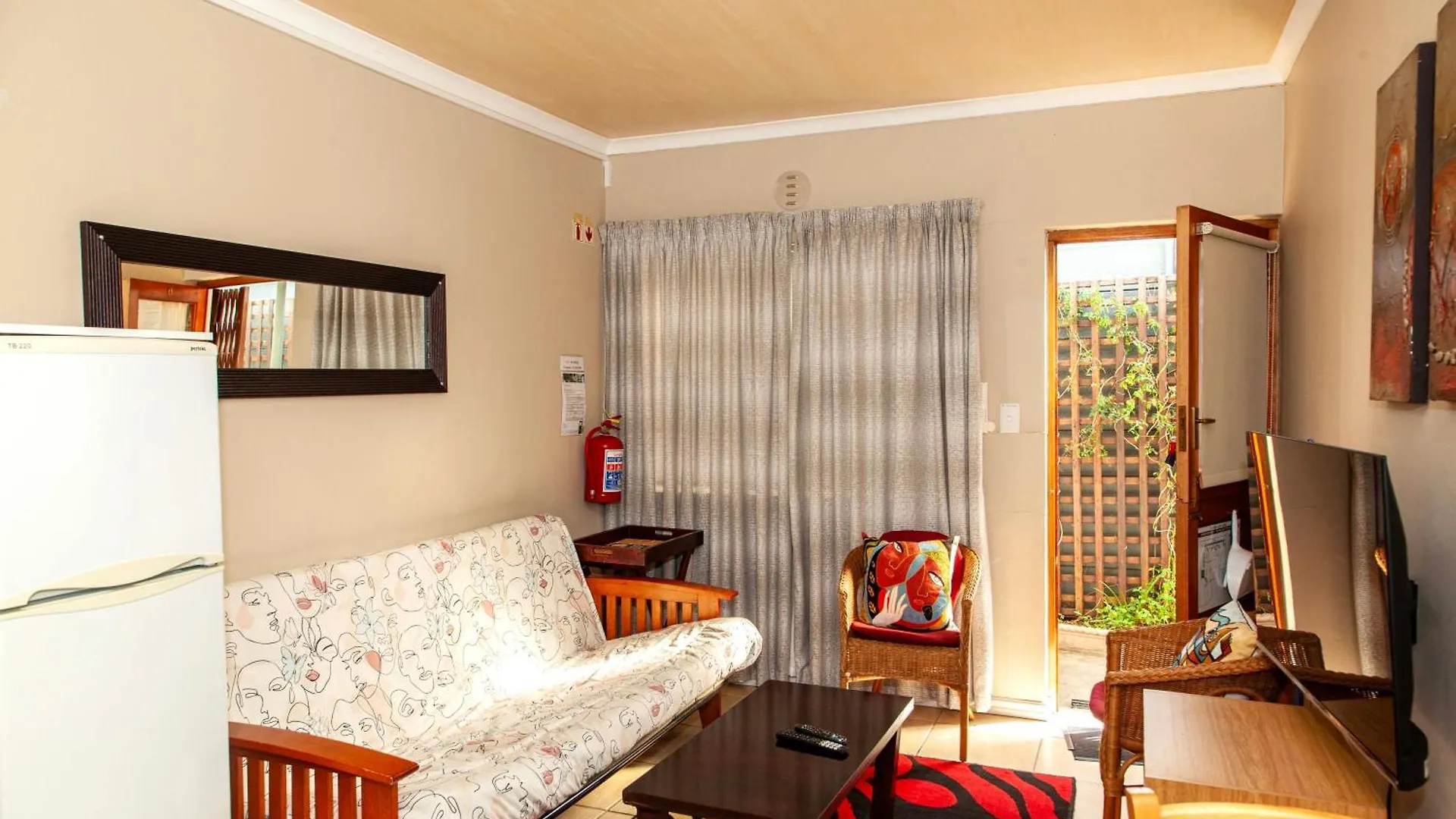 ***  80 Kendal Guest House Bellville Güney Afrika