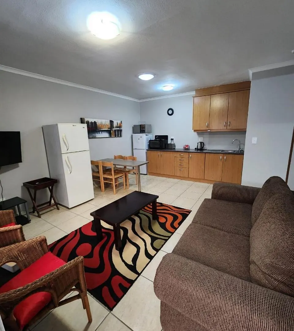 80 Kendal Guest House Bellville