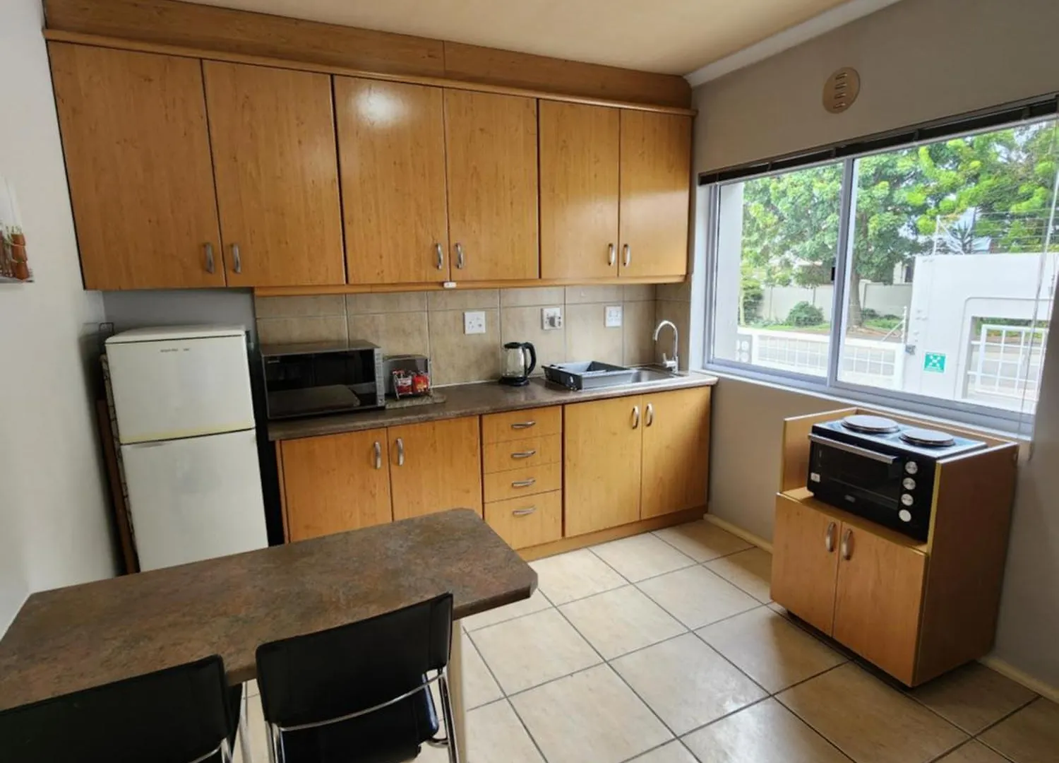 80 Kendal Guest House Bellville