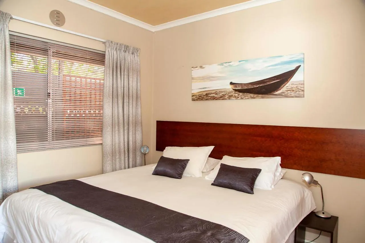 80 Kendal Guest House Bellville