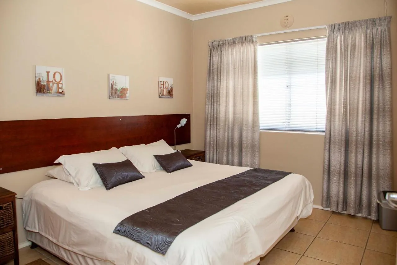 ***  80 Kendal Guest House Bellville Güney Afrika