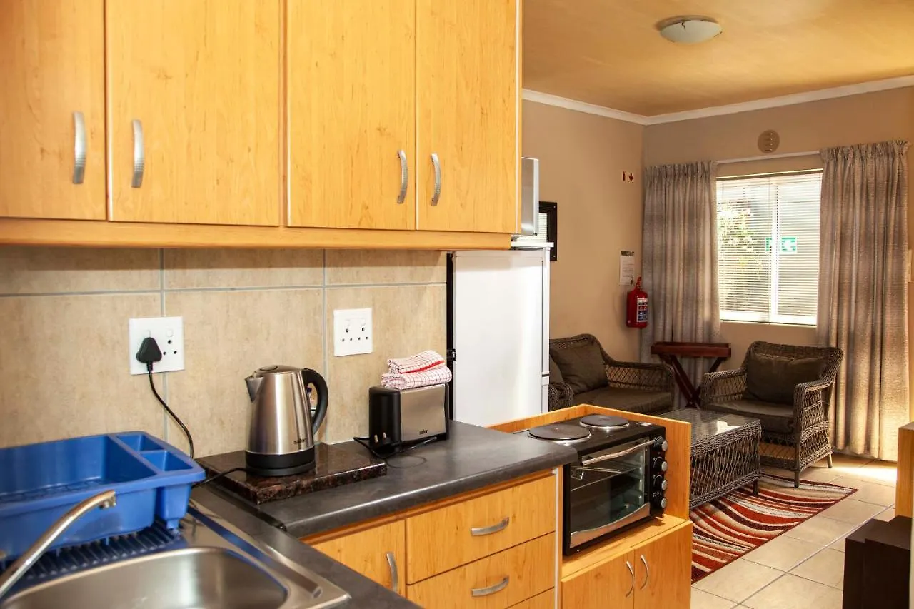 80 Kendal Guest House Bellville