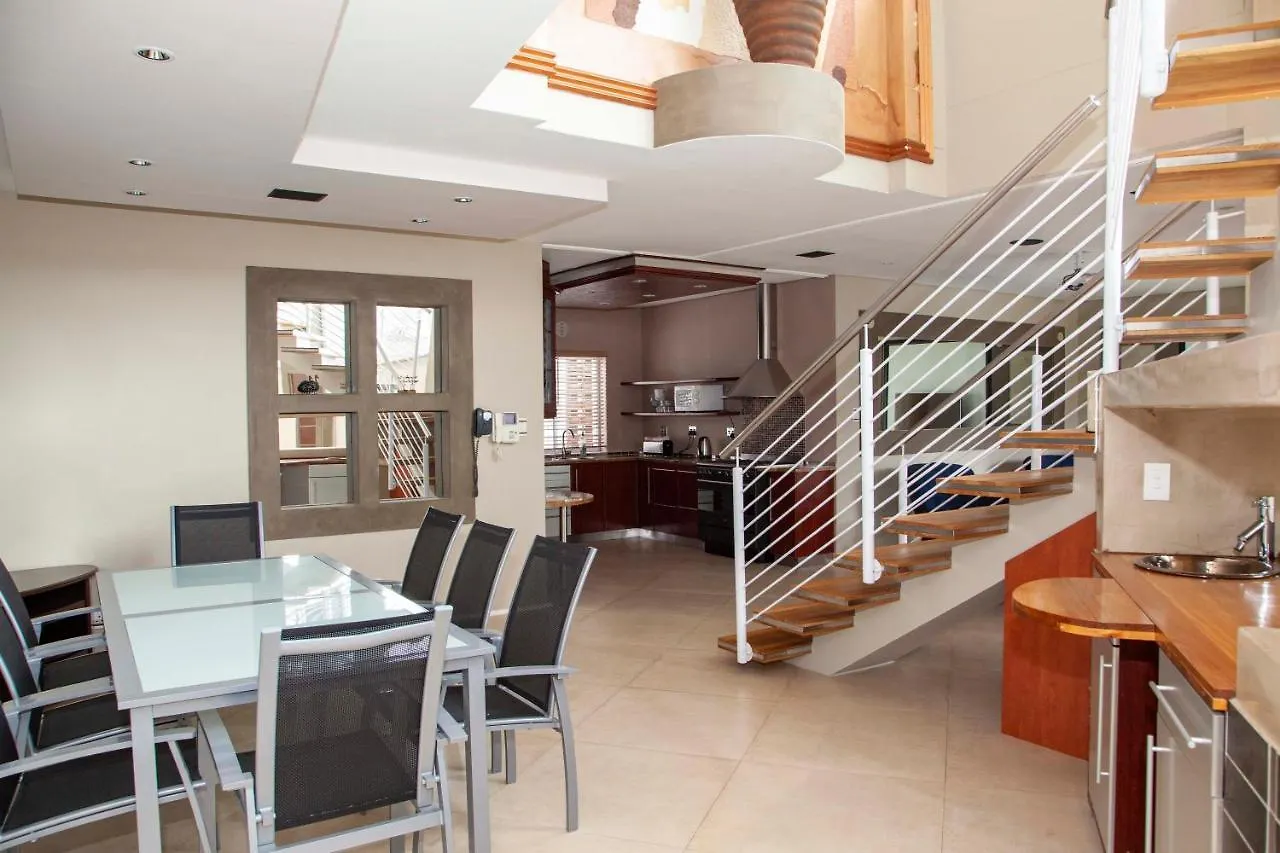 80 Kendal Guest House Bellville
